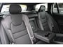 Volvo V60 T6 Plug-in hybrid AWD Plus Dark | Trekhaak | 360 graden camera | Verwarmbare voorstoelen en stuurwiel | Premium audio by Harman Kardon | Apple carplay/Android auto | Verwarmbare achterbank en voorruit