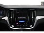 Volvo V60 T6 Plug-in hybrid AWD Plus Dark | Trekhaak | 360 graden camera | Verwarmbare voorstoelen en stuurwiel | Premium audio by Harman Kardon | Apple carplay/Android auto | Verwarmbare achterbank en voorruit