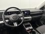 Hyundai Kona Electric Premium 65.4 kWh / Automaat / Stoel verwarming voor en achter / Apple Carplay/Android Auto / Stoelverkoeling voor/ Stuurverwarming /