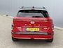Hyundai Kona Electric Premium 65.4 kWh / Automaat / Stoel verwarming voor en achter / Apple Carplay/Android Auto / Stoelverkoeling voor/ Stuurverwarming /