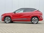 Hyundai Kona Electric Premium 65.4 kWh / Automaat / Stoel verwarming voor en achter / Apple Carplay/Android Auto / Stoelverkoeling voor/ Stuurverwarming /