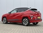 Hyundai Kona Electric Premium 65.4 kWh / Automaat / Stoel verwarming voor en achter / Apple Carplay/Android Auto / Stoelverkoeling voor/ Stuurverwarming /