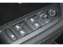 Peugeot 208 1.2 Hybrid 110 e-DCS6 Allure | Cruise control | DAB ontvanger | Electronic climate controle