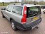 Volvo XC70 2.5 T Momentum - Cross Country