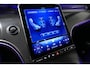 Mercedes-Benz GLC 300e 4MATIC AMG Line / GLC63s AMG diffuser / Panamericana Grille / Achterasbesturing / Panoramadak / Luchtvering / Elektr. verstelbare stoelen (memory) / Burmester 3D Surround Sound / Digital Light (laser) / HUD / Rondomzichtcamera / Apple Carplay - Android Auto / Stoelverwarming voor + achter / Ambienteverlichting / 20'' LMV / Dodehoekdetectie / Night pakket