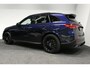 Mercedes-Benz GLC 300e 4MATIC AMG Line / GLC63s AMG diffuser / Panamericana Grille / Achterasbesturing / Panoramadak / Luchtvering / Elektr. verstelbare stoelen (memory) / Burmester 3D Surround Sound / Digital Light (laser) / HUD / Rondomzichtcamera / Apple Carplay - Android Auto / Stoelverwarming voor + achter / Ambienteverlichting / 20'' LMV / Dodehoekdetectie / Night pakket