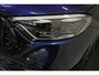 Mercedes-Benz GLC 300e 4MATIC AMG Line / GLC63s AMG diffuser / Panamericana Grille / Achterasbesturing / Panoramadak / Luchtvering / Elektr. verstelbare stoelen (memory) / Burmester 3D Surround Sound / Digital Light (laser) / HUD / Rondomzichtcamera / Apple Carplay - Android Auto / Stoelverwarming voor + achter / Ambienteverlichting / 20'' LMV / Dodehoekdetectie / Night pakket