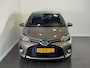 Toyota Yaris 1.5 Hybrid Dynamic | Trekhaak | Camera | Dealer onderhouden |