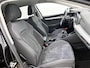 Volkswagen Golf Variant 1.0 TSI Life Business | Carplay | Stoelverwarming | Achteruitrij camera | Parkeersensoren voor en achter | Elektrische achterklep | Elektrische stoelen | Keyless acces