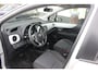 Toyota Yaris 1.5 Full Hybrid Aspiration Trekhaak Camera