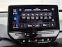 Volkswagen ID.3 First Plus 58 kWh | SoH 87% | Automaat | Steunhaak | Camera | Stoel en Stuurverwarming | Apple Carplay / Android Auto