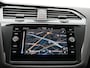 Volkswagen Tiguan 1.4 TSI eHybrid R-Line Business DSG / Panoramadak / Adaptive cruise / Navi / Leer