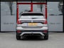 Volkswagen T-Cross 1.0 TSI Style | Trekhaak | Camera | Navigatie | Stoelverwarming | Climate Control | Adaptieve Cruise Control | Parkeersensoren | Dode Hoek Detectie | Metallic Lak | Lichtmetalen Velgen |