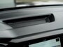 Volkswagen T-Cross 1.0 TSI Style | Trekhaak | Camera | Navigatie | Stoelverwarming | Climate Control | Adaptieve Cruise Control | Parkeersensoren | Dode Hoek Detectie | Metallic Lak | Lichtmetalen Velgen |