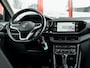 Volkswagen T-Cross 1.0 TSI Style | Trekhaak | Camera | Navigatie | Stoelverwarming | Climate Control | Adaptieve Cruise Control | Parkeersensoren | Dode Hoek Detectie | Metallic Lak | Lichtmetalen Velgen |
