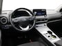 Hyundai Kona Electric EV Fashion 39 kWh / SoH 100% / Warmtepomp / Adaptieve Cruise / Afneembare Trekhaak / HUD / Achteruitrij Camera / 1ste Eigenaar / Dealeronderhouden /