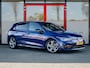 Volkswagen Golf 1.5 eTSI R-Line Business+ | Lapiz Blue | Stoelverwarming | Stuurwiel Verwarmd | IQ Light | Adaptieve Cruise Control | Parkeersensoren | 3x R-Line | Sportstoelen | LED Koplampen | Climate Control |