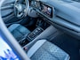 Volkswagen Golf 1.5 eTSI R-Line Business+ | Lapiz Blue | Stoelverwarming | Stuurwiel Verwarmd | IQ Light | Adaptieve Cruise Control | Parkeersensoren | 3x R-Line | Sportstoelen | LED Koplampen | Climate Control |