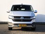 Volkswagen Transporter 2.0 TDI L2 DC Highline 150pk Automaat | Navi | Adaptive cruise control | App-Connect | Camera | LED |  Bijrijdersbank | Glaslook panelen |  Afneembare trekhaak | Betimmering |