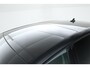 Volkswagen Golf 1.5 eTSI R-Line Panorama, Automaat, Stoel/stuurverwarming