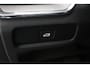 Volvo S60 2.0 B4 Ultimate Dark | Panoramadak | Heico styling kit | Head up display | Trekhaak | Stoel en stuurwielverwarming | Harman Kardon | LED | BLIS |