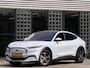 Ford Mustang Mach-E EXTENDED RWD 98kWh/ TECHNOLOGY PACK PLUS/ 4 NIEUWE ALL-SEASON BANDEN/ SOH 93%