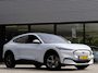 Ford Mustang Mach-E EXTENDED RWD 98kWh/ FULL OPTIONS/ 4 NIEUWE ALL-SEASON BANDEN/ SOH 93%