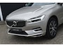 Volvo XC60 T5 AWD Inscription | 1e eigenaar | Stoelverwarming | Adaptieve Cruise Control | Elektrische stoelen met geheugen functie | Elektrische achterklep | Apple CarPlay/AndroidAuto | Navigatiesysteem | BLIS