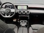 Mercedes-Benz A-klasse 250, 224PK, A35/Optiek, AMG, Pano/Dak, Sport/Uitlaat, Wide/Screen, Sport/Stoelen, Led, PDC, 19' AMG