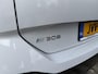 Peugeot e-308 SW GT Avantage EV 54 kWh | Nieuwe Auto | Tot 8 jaar Garantie | Tot 420 Km WLTP | Alcantara Executive Pack | 360 Graden Camera | Navigatie | Stoelverwarming & Massage | Warmtepomp | Draadloze Telefoonlader | Keyless Entry | Elektrische Kofferklep | 18" Lichtmetalen Velgen | Climate Control | Adaptieve Cruise Control met Drive Assist | Full LED Verlichting |