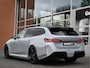 BMW M5 Touring 4.4 V8 729pk Pano M-Driver+Pro Carbon B&W Trekh 360Cam 20/21-Inch VOL!