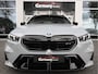 BMW M5 Touring 4.4 V8 729pk Pano M-Driver+Pro Carbon B&W Trekh 360Cam 20/21-Inch VOL!