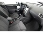 Citroën C4 1.2 PureTech Feel Collection | Trekhaak | Pano | Cruise | Stl. verw. | Climate | PDC |