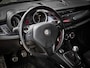 Alfa Romeo Giulietta 1.4 T Distinctive 170PK | DNA | PDC | NW. TURBO & DISTRIBUTIE