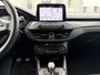 Ford Focus 1.0i EcoBoost ST Line Business 6-Bak 126 PK. Prachtige en als nieuw rijdende auto !!! BTW-auto !!