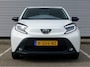 Toyota Aygo X 1.0 12V VVT-i First I NL-Auto I 100% dealer I Clima I Cruise I
