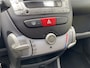 Peugeot 107 1.0-12V XR Wordt geleverd met Nwe APK! | Stuurbekrachtiging | Ruime instap | LM Velgen | All season banden | Leuke auto!