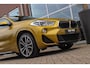 BMW X2 sDrive18i High Executive M-sport | 2e eigenaar | Driving Assistant | Panoramadak | 19 inch | Keyless entry | Head-up | Shadow line | HiFi audio | Stoelverwarming | Alcantara
