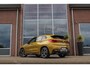 BMW X2 sDrive18i High Executive M-sport | 2e eigenaar | Driving Assistant | Panoramadak | 19 inch | Keyless entry | Head-up | Shadow line | HiFi audio | Stoelverwarming | Alcantara