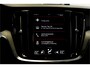 Volvo V60 Cross Country 2.0 B5 AWD 185kW/250pk Aut8 Ultimate BOWERS&WILKINS + PANORAMADAK + ADAPT.CRUISE + HEAD-UP + STOELMASSAGE + EL.TREKHAAK + STOELVERWARMING&-KOELING + 360 CAMERA + BLIS + KEYLESS ENTRY&GO + LANE ASSIST + PARKSENSOREN V&A + 19" LM-VELGEN!!