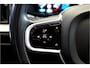 Volvo V60 Cross Country 2.0 B5 AWD 185kW/250pk Aut8 Ultimate BOWERS&WILKINS + PANORAMADAK + ADAPT.CRUISE + HEAD-UP + STOELMASSAGE + EL.TREKHAAK + STOELVERWARMING&-KOELING + 360 CAMERA + BLIS + KEYLESS ENTRY&GO + LANE ASSIST + PARKSENSOREN V&A + 19" LM-VELGEN!!
