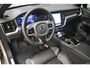 Volvo V60 T6 350PK AWD Plus Dark | Trekhaak | BLIS | Nappaleder | Harman K