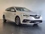 Renault Megane Estate 1.3 TCe R.S. Line TREKHAAK | BOSE AUDIO | DEALER ONDERHOUDEN | KUIPSTOELEN | SCHUIF/KANTELDAK | NAVIGATIE | ACHTERUITRIJCAMERA |