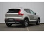 Volvo XC40 T4 190PK AUT8 Inscription | Adaptive Cruise & Pilot Assist | Panoramisch Schuif-/Kanteldak | Power Seats incl. Memory | Semi elektr. trekhaak | Lederen Bekleding | Stoelverwarming | 360 Camera | Elektr. Achterklep |