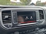 Citroën Jumpy 2.0 BlueHDI 145 PK L2 Club | Automaat | Zakelijk BPM Vrij | 3-Zits | Slechts 14.670 KM | Navigatie | Airco | Volledige Betimmering Laadruimte | Adaptieve Cruise Control | Dode Hoek Detectie | Apple Carplay & Android Auto | DAB+ Radio | Mistlampen | Parkeersensoren V+A |