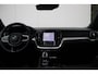 Volvo V60 2.0 T6 Plug-in hybrid AWD Plus Dark | Adaptive Cruise & Pilot Assist | 360 Camera | Premium Harman/Kardon Audio | Semi Elektr. Trekhaak | Stoelverwarming voor & achter | Stuurverwarming | Power Seats incl. Memory |