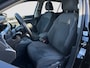Volkswagen Golf 1.0 eTSI Life Business | Stoelverwarming | Camera | Carplay | AGR Stoelen | Achteruitrijcamera | Apple Carplay/Android Auto|telefoonintegratie premium | Cruise control adaptief