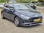 Hyundai i20 1.0 T-GDI Premium AUTOMAAT / Navigatie / Climate Controle / Stoelverwarming voor en achter/ Stuurverwarming/ Camera