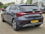 Hyundai i20 1.0 T-GDI Premium AUTOMAAT / Navigatie / Climate Controle / Stoelverwarming voor en achter/ Stuurverwarming/ Camera