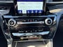 Ford Explorer 3.0 V6 EcoBoost PHEV Platinum 457pk | 7 persoons | Trekhaak | Panoramadak | BTW verrekenbaar | Adaptieve Cruise | Lederen bekleding | Stoelverwarming